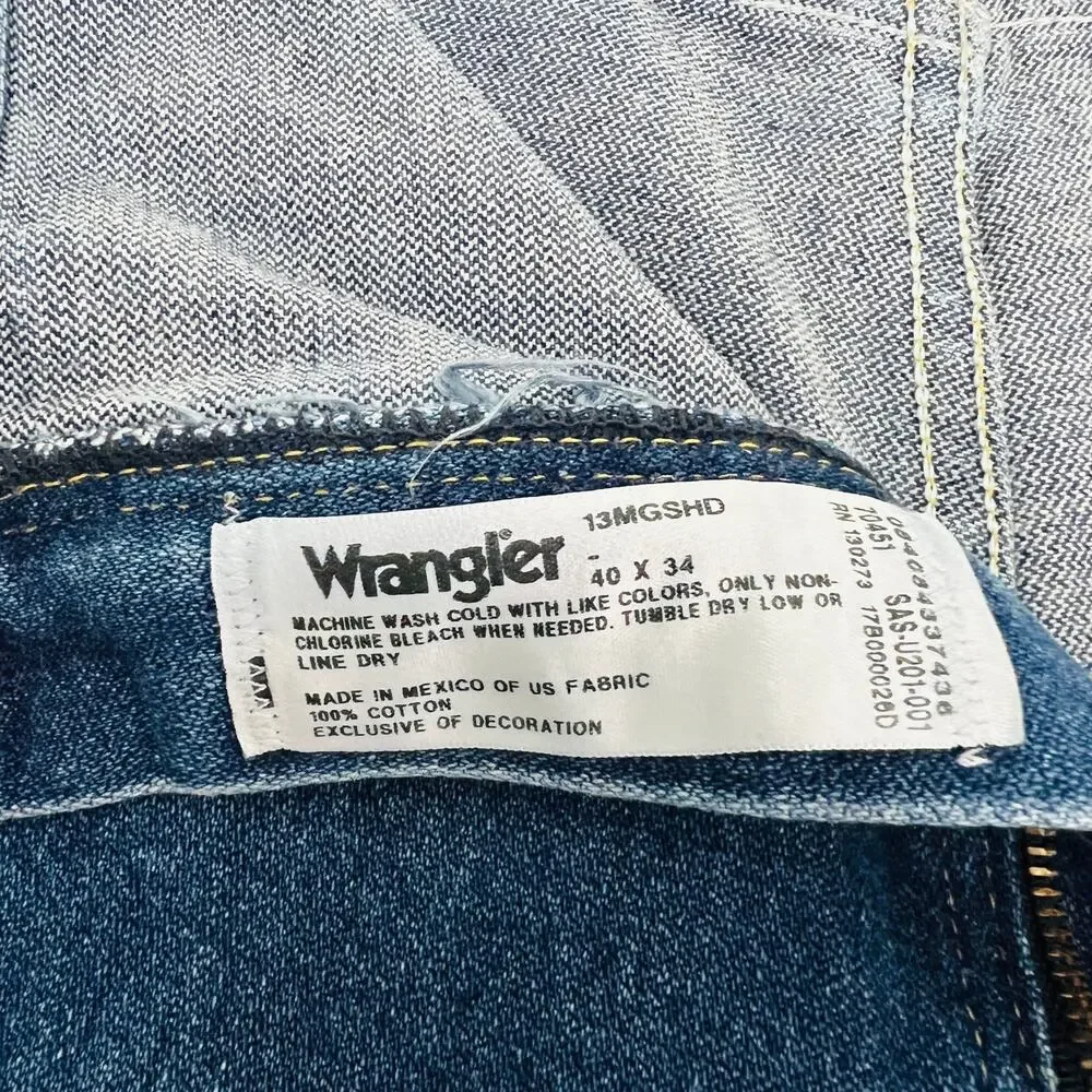 Wrangler Jeans Mens Size 40X34 Blue 13MGSHD George Strait Cowboy Cut Collection